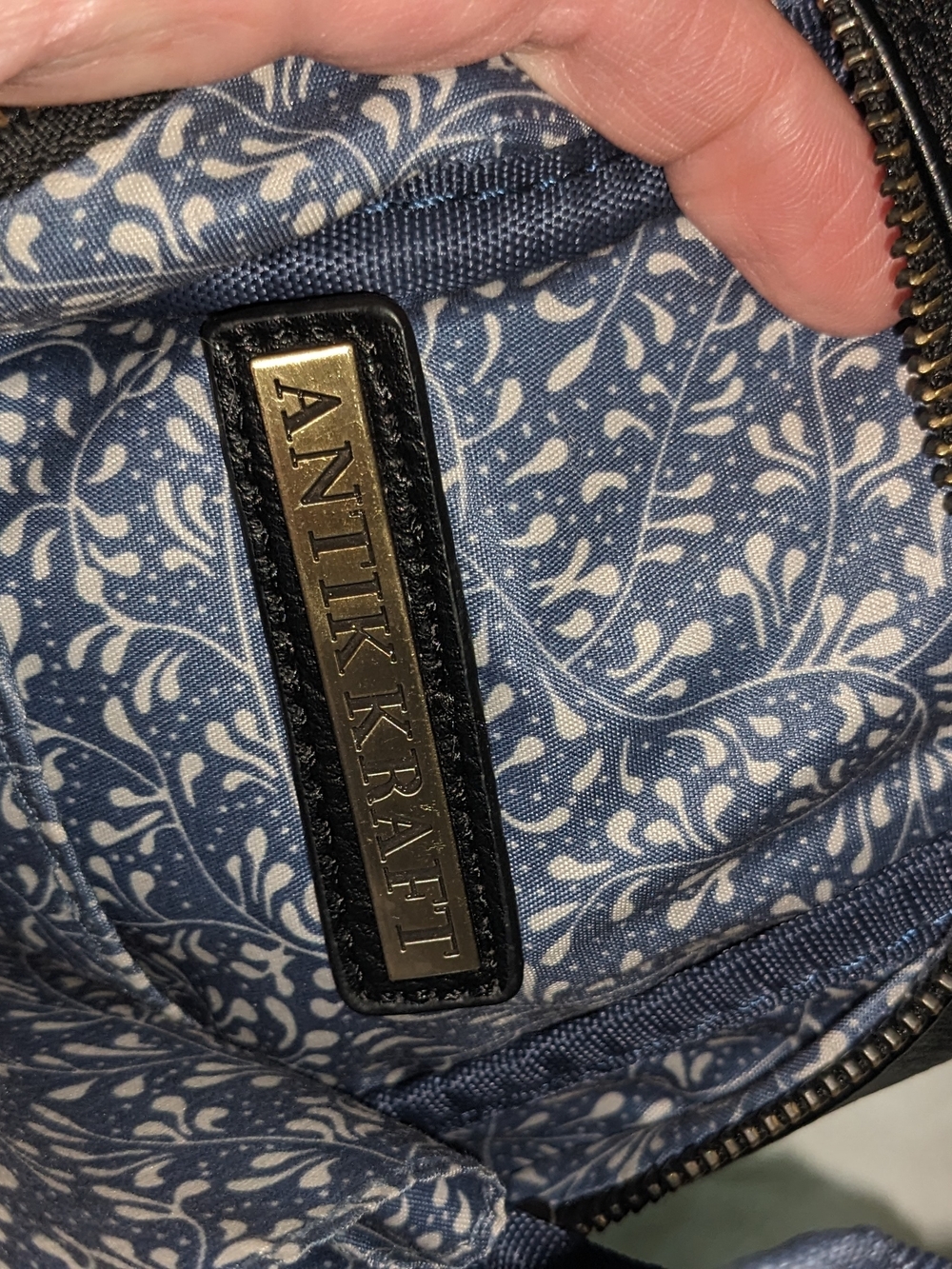 Black Faux Leather Crossbody Sling Bag - Picture 6 of 6